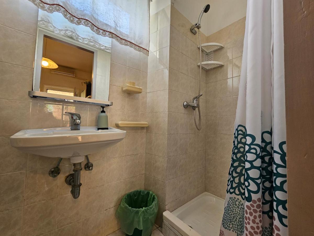 Apartments La Pergola ロヴィニ エクステリア 写真